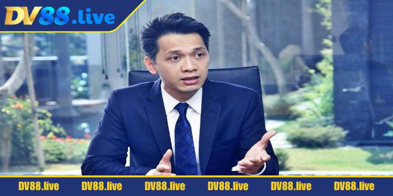 BTV Slim Hoàng Nguyễn 2 BTV Salim Hoàng Nguyễn là cầu nối thông tin với người chơi