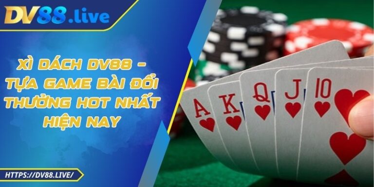 Xì dách DV88 đang thu hút đông đảo người chơi nhờ cách chơi đơn giản nhưng đầy kịch tính. Từ những luật chơi quen thuộc đến mức thưởng hấp dẫn, nền tảng đem lại trải nghiệm sòng bài trực tuyến chân thực. Hãy cùng khám phá vì sao xì dách tại DV88 lại là lựa chọn hàng đầu của cộng đồng yêu thích game bài online hiện nay. Xì dách DV88 là gì Xì dách DV88 cung cấp trải nghiệm giải trí sát thực, áp dụng luật chơi bài Tây chuẩn quốc tế, tích hợp nền tảng kỹ thuật hiện đại, dễ thao tác. Giao diện thân thiện, tốc độ xử lý mượt mà, bảo mật thông tin người dùng nghiêm ngặt, hạn chế tối đa gian lận. Trò chơi thu hút đông đảo người tham gia nhờ tỷ lệ thưởng minh bạch, bảng cược đa dạng, hệ thống hỗ trợ 24/7. Không chỉ đơn thuần là game bài, Xì dách DV88 còn tạo ra sân chơi chiến thuật cho người ưa phân tích, tính toán xác suất. Mọi ván cược đều dựa trên quy tắc xác định rõ ràng, không thiên vị, không can thiệp kết quả. Tính minh bạch cùng trải nghiệm tương tác theo thời gian thực khiến người chơi có cảm giác như đang ngồi tại bàn casino thật. Thông tin cơ bản về xì dách DV88 Luật chơi xì dách DV88 cơ bản cho người mới Hiểu đúng nguyên tắc là điều kiện tiên quyết nếu muốn làm chủ mỗi ván cược. Để chơi hiệu quả, trước tiên cần biết cách tham gia, công cụ sử dụng, rồi mới xét tới tính điểm hay các tình huống đặc biệt. Số lượng người chơi, bộ bài sử dụng Một ván Xì dách DV88 có thể bắt đầu với tối thiểu hai người, tối đa sáu vị trí bao gồm cả nhà cái. Toàn bộ ván được vận hành bằng một bộ bài Tây chuẩn 52 lá, loại bỏ tất cả lá joker. Mỗi người chơi đối đầu trực tiếp nhà cái, không tranh chấp với những vị trí còn lại. Không giới hạn số ván liên tục, mọi người được quyền chơi không ngắt quãng nếu vẫn còn số dư. Càng nhiều người trong bàn, xác suất chia bài đa dạng, tạo tính bất ngờ cao. Xì dách DV88 chú trọng vào trải nghiệm thực tế, thiết lập bàn cược giống mô hình casino thật. Một ván có thể bắt đầu với tối thiểu hai người Cách chia bài và thứ tự chơi tại xì dách DV88 Khi ván khởi động, từng người nhận hai lá đầu tiên, chia từ trái sang phải theo vòng tròn kim đồng hồ. Nhà cái rút sau cùng, hành động cuối cùng sau khi quan sát quyết định từ phía người chơi. Trong Xì dách DV88, sau khi chia đủ, hệ thống cho phép rút thêm hoặc dằn, tùy theo tình huống. Người chơi được phép rút đến tối đa năm lá nếu chưa vượt quá 21 điểm. Thứ tự hành động ảnh hưởng lớn tới tỷ lệ thắng, cần tính toán kỹ. Quyết định sai một bước trong quá trình rút có thể khiến toàn bộ chiến thuật phá sản. Cách tính điểm Các lá từ 2 đến 10 giữ đúng giá trị ghi trên mặt bài, không thay đổi trong mọi trường hợp. J, Q, K đều tính 10 điểm; riêng Át được linh hoạt tính 1, 10 hoặc 11 tùy tổng số điểm đang giữ. Trong Xì dách DV88, người nắm quyền tính điểm chính xác có lợi thế vượt trội trong lựa chọn rút tiếp hay dừng. Ví dụ, tổng 2 lá là 11, khi thêm Át, người chơi được quyền chọn tính 10 hoặc 1 để tránh vượt ngưỡng. Cách xử lý Át hiệu quả thường quyết định 50% kết quả ván cược. Tính điểm đúng giúp kiểm soát rủi ro, tránh rơi vào thế bị động khi nhà cái lật bài. Các trường hợp đặc biệt trong ván chơi Một số trường hợp có thể thắng ngay lập tức mà không cần so điểm tổng như xì bàn hoặc xì dách. Hai lá Át tạo xì bàn, còn Át đi kèm 10 hoặc lá hình tạo xì dách, được xem là thắng tuyệt đối. Trong Xì dách DV88, khi có xì bàn, người chơi được tính gấp đôi tiền thưởng. Nếu rút năm lá mà tổng vẫn nhỏ hơn hoặc bằng 21, gọi là ngũ linh, thường có tỷ lệ trả cao hơn. Ngược lại, nếu tổng vượt 21 ở bất kỳ thời điểm nào, ván đó tính thua dù nhà cái chưa lật bài. Các tình huống đặc biệt mang tính may rủi cao nhưng vẫn phụ thuộc tính toán logic. Một số trường hợp có thể thắng mà không cần so điểm Mẹo chơi xì dách DV88 dễ thắng nhất Để nâng cao khả năng chiến thắng khi tham gia Xì dách DV88, không chỉ cần hiểu luật mà còn phải áp dụng chiến thuật hợp lý theo từng tình huống cụ thể. Dưới đây là những mẹo thực chiến giúp gia tăng tỷ lệ thắng đáng kể: Luôn dằn khi tổng điểm từ 17 trở lên, hạn chế rút thêm gây nguy cơ vượt 21. Quan sát cách nhà cái rút bài, từ đó phán đoán bài mạnh yếu để cân nhắc hành động. Không đặt toàn bộ số dư vào một ván, nên chia nhỏ vốn để duy trì lâu dài và điều chỉnh chiến thuật. Ghi nhớ các lá bài đã ra, từ đó dự đoán khả năng còn lại trong bộ để tính toán xác suất. Ưu tiên ngũ linh nếu tổng điểm thấp, vì đây là cách thắng kín đáo nhưng hiệu quả cao. Kết luận Xì dách DV88 không chỉ mang lại cảm giác kịch tính từ từng lá bài mà còn tạo không gian giải trí an toàn, công bằng, minh bạch. Nắm rõ luật, vận dụng mẹo đúng lúc, người chơi hoàn toàn có thể tối ưu khả năng thắng cược. Trải nghiệm ngay để cảm nhận sự khác biệt mà xì dách tại DV88 mang lại.